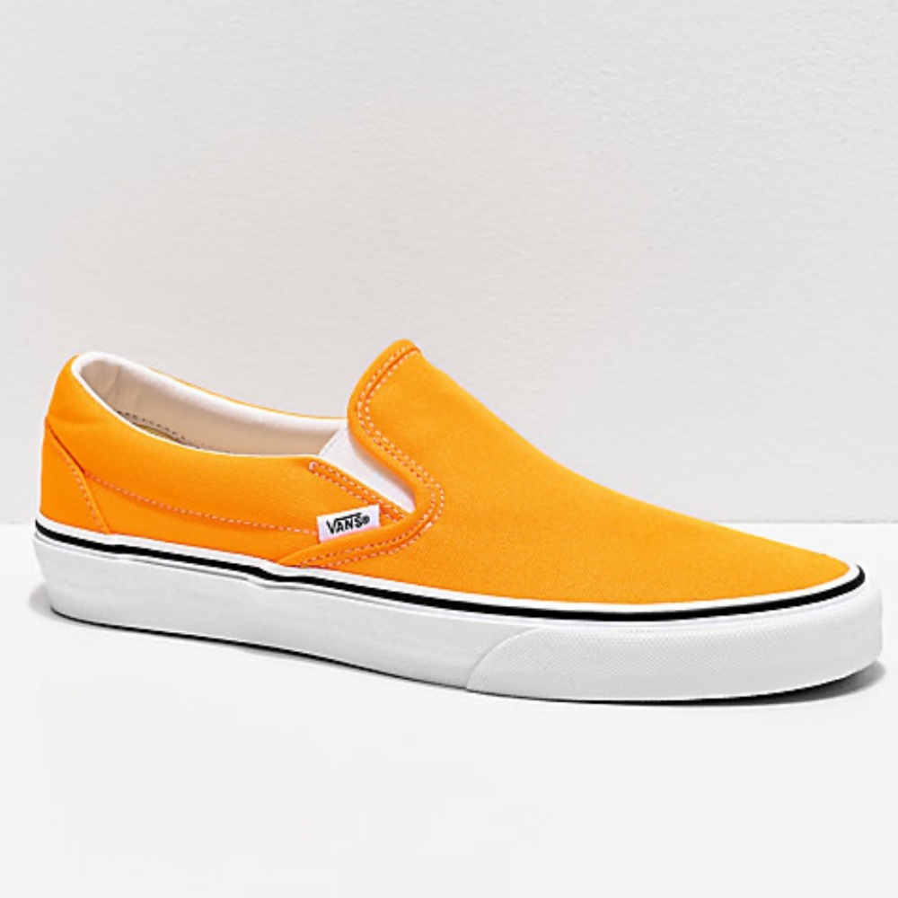 Slip on Vans (NWT)